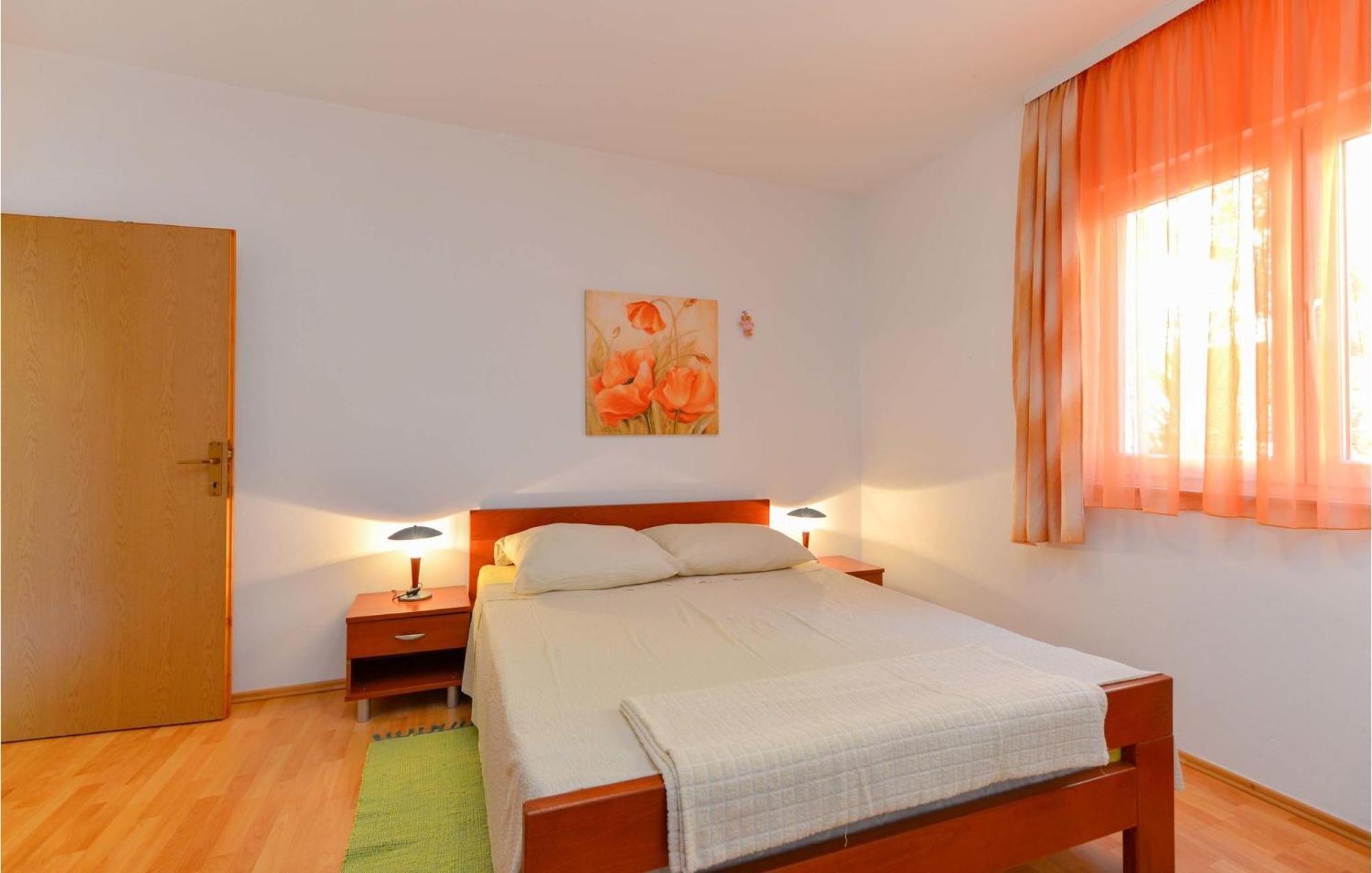1 Bedroom Nice Apartment In ซาดาร์ ภายนอก รูปภาพ